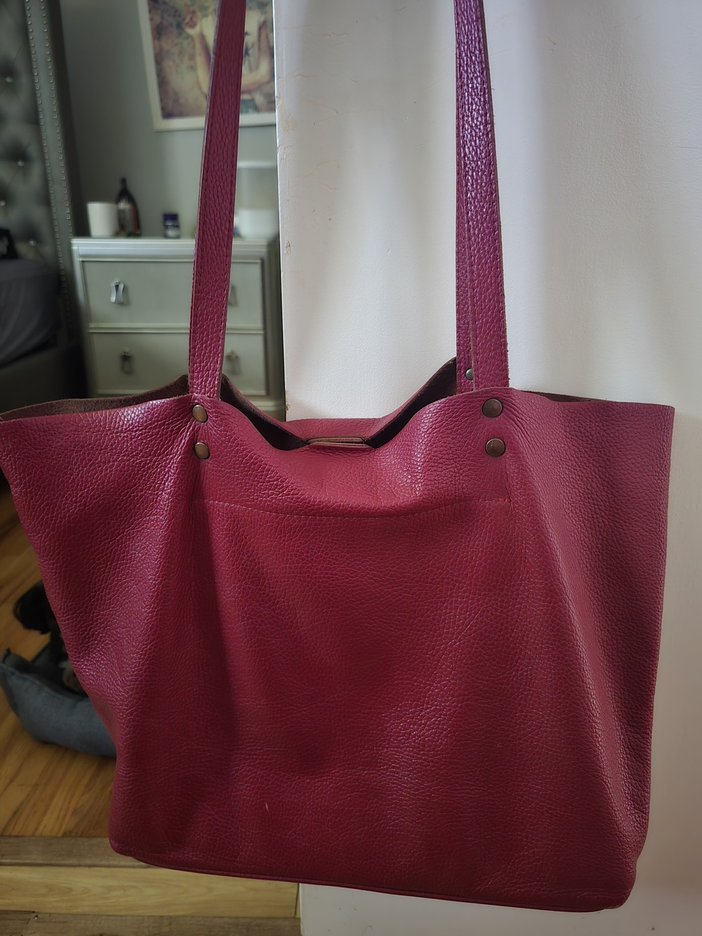 Women’s Spacious Designer-Style Italian Leather Tote Bag in Berry